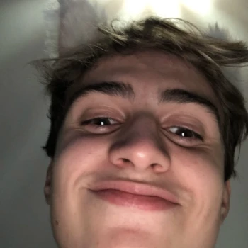 Kick profile picture for @smiling