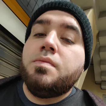Streamer PFP
