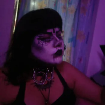 Clawthic