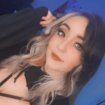 vPhae Stream - Watch Live on Kick