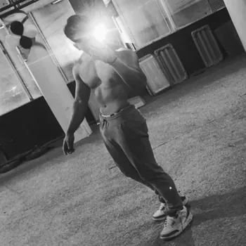 ANDREWFIT7 Stream - Watch Live on Kick