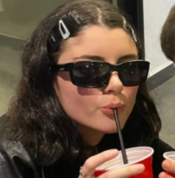 Streamer PFP