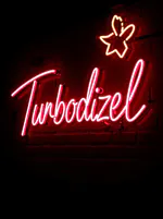 TurboDiZeLb Kick