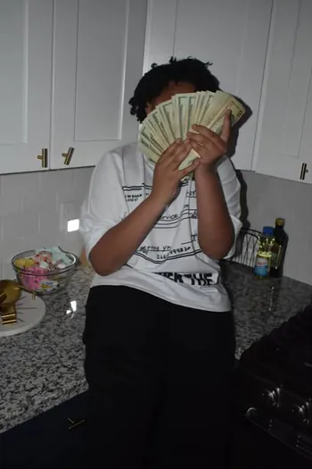 1banjay