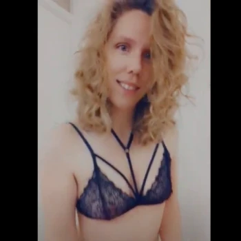 Sophie_Steel