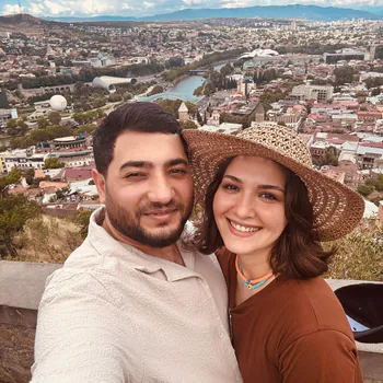 HikmetveGunay