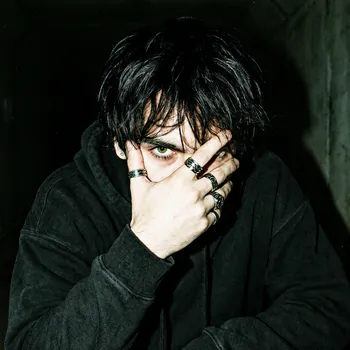 ShatteredClique